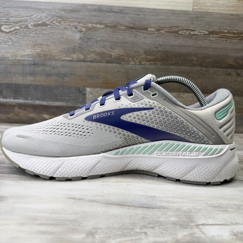 Brooks Adrenaline GTS 22 Women's Size 11.5 D (Wide) Gray Running Shoes Sneakers - Picture 2 of 8